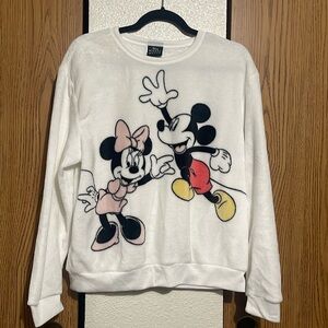 Disney sweater size Large very soft material #4